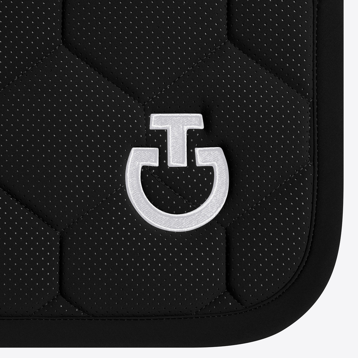 Quilted Jersey Perfored Jumping Saddle Pad