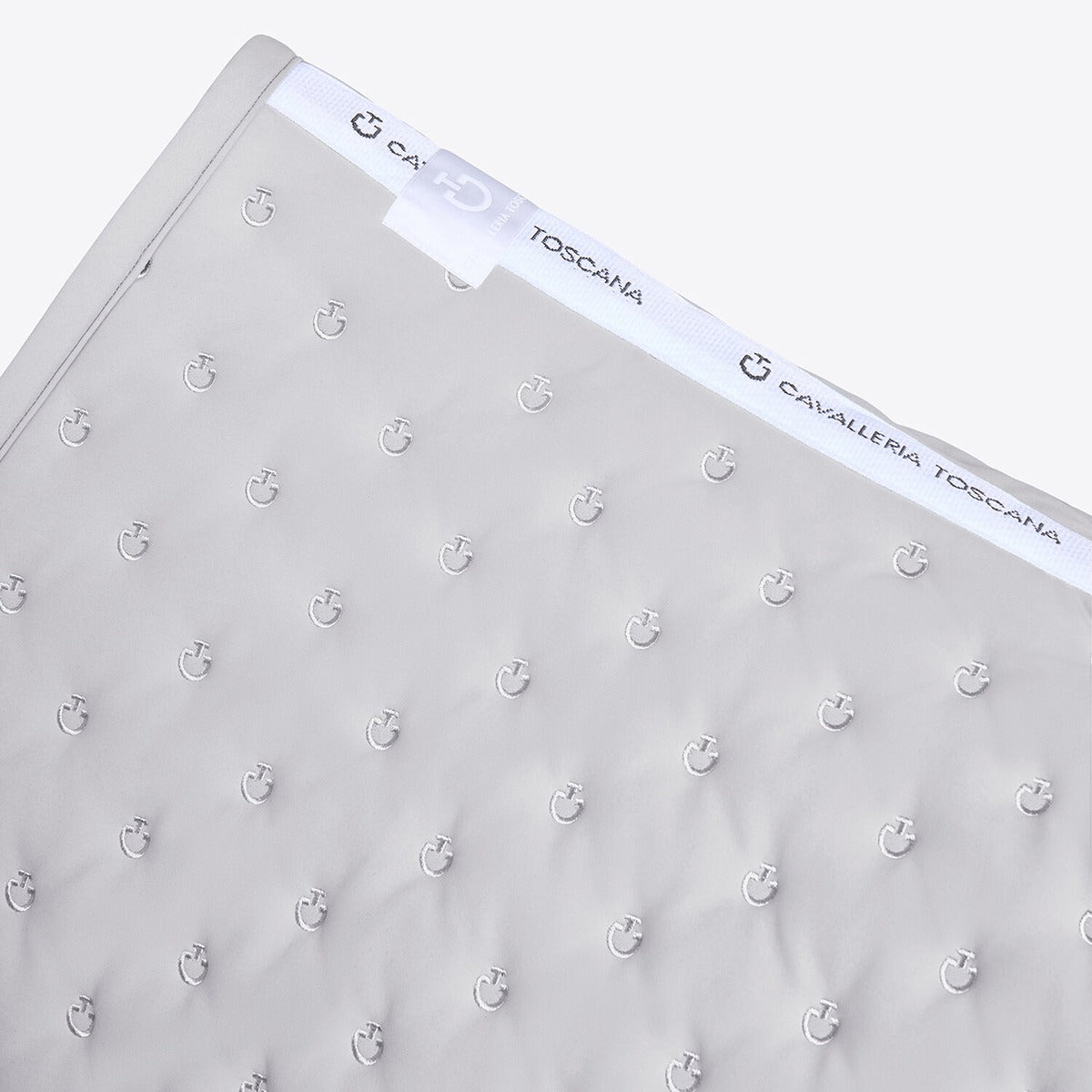 Jumping Saddle Pad with Quilted Design and Micro Logo