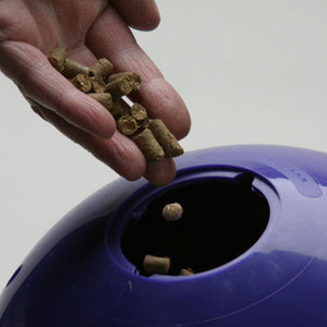 Likit™ Snak a Ball
