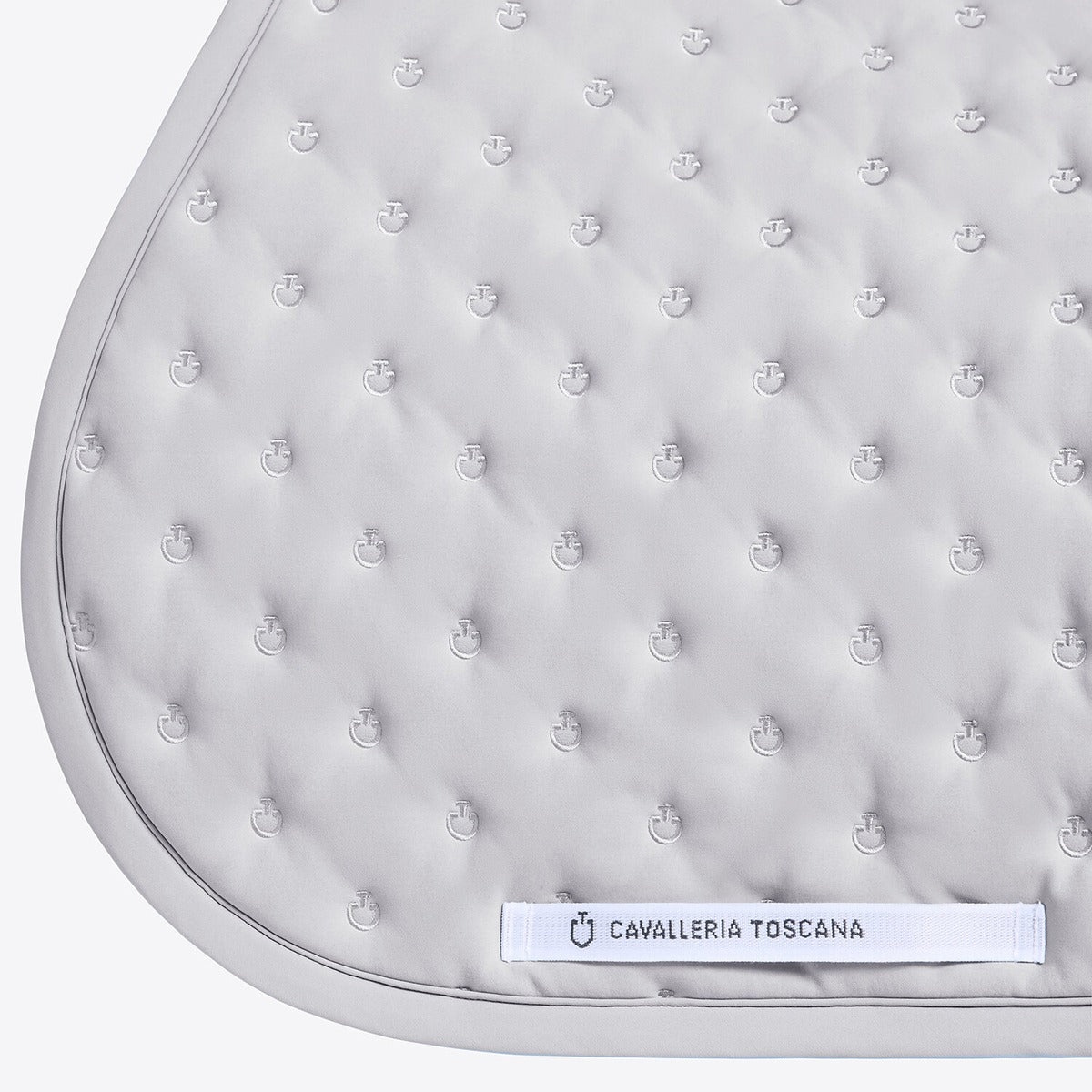 Jumping Saddle Pad with Quilted Design and Micro Logo